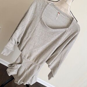 Free People Gray Knit open back 3/4 Sleeve Romper Size XS